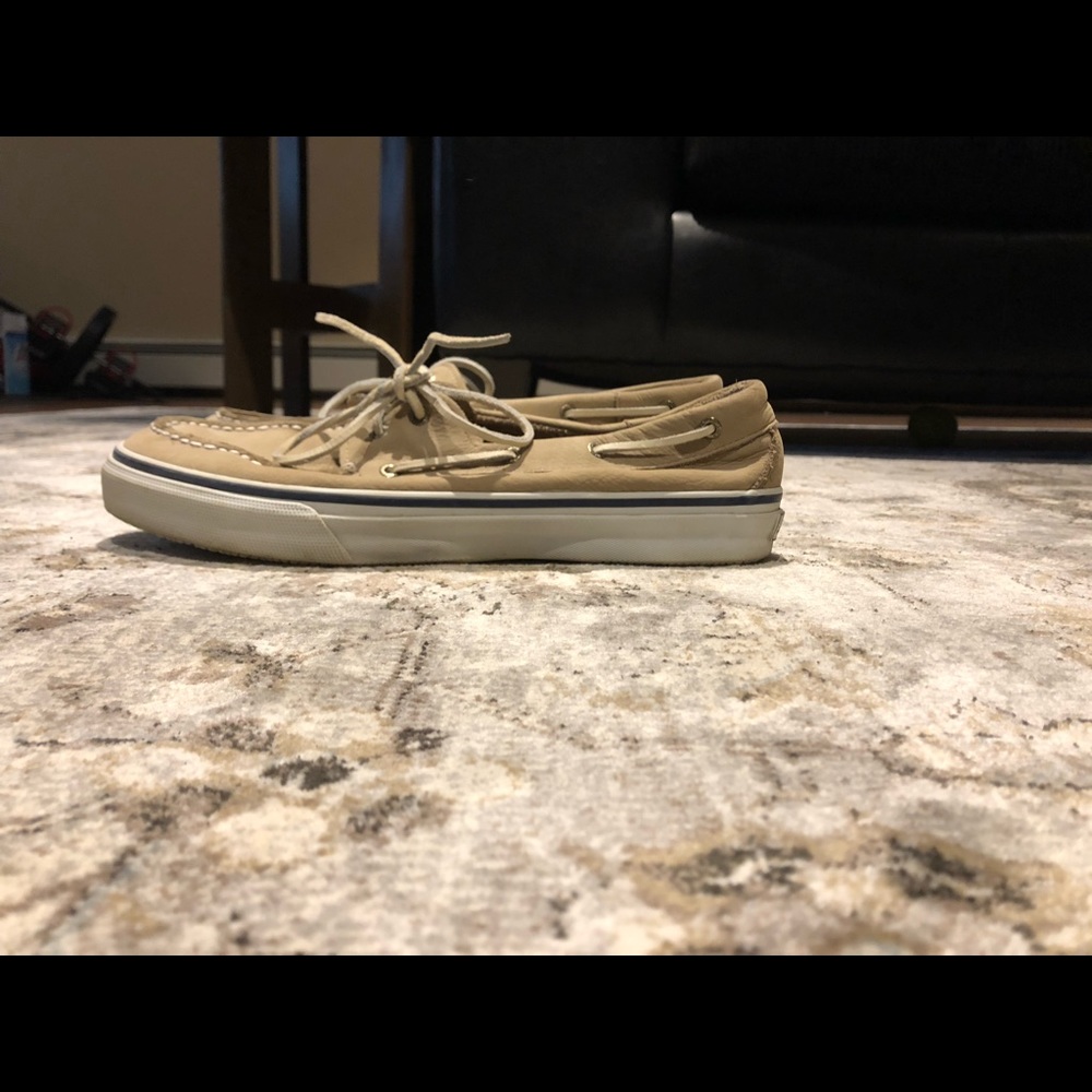 Sperry top sided boat shoes sneaker style